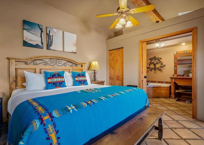 King Casita Shared Hot Tub - Breakfast Included Apartment Sedona