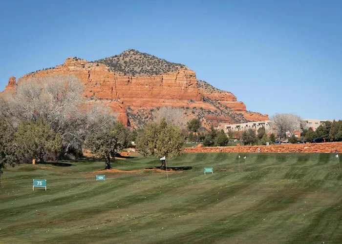 King Casita Shared Hot Tub - Breakfast Included * Sedona